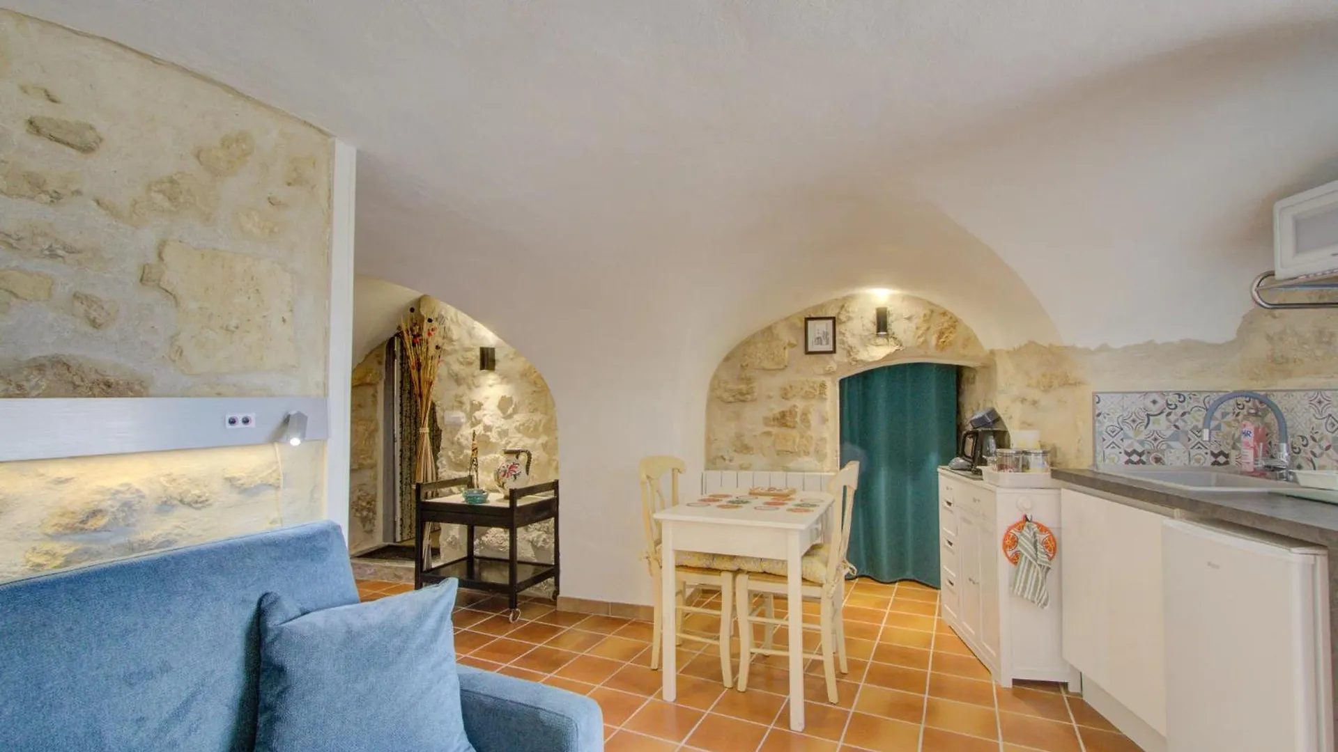 Le Studio, Saint-Restitut France